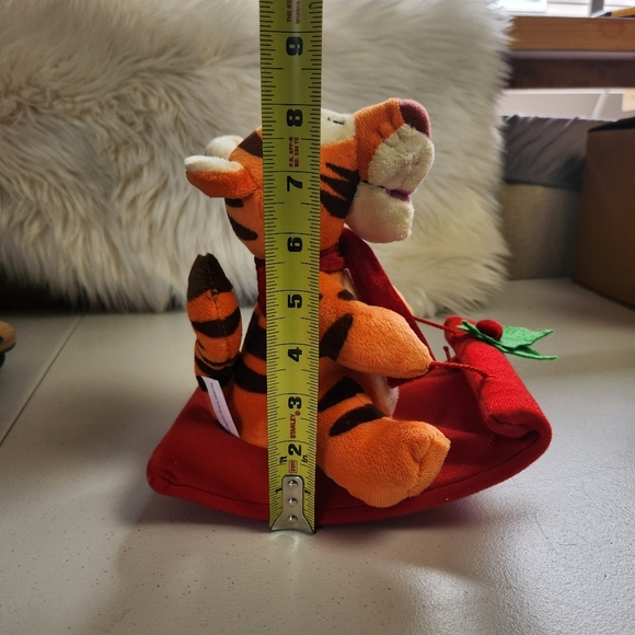 Tigger Disney Lights Sounds Moving Christmas Plush Jingle Bells Singing Pooh - Picture 8 of 8